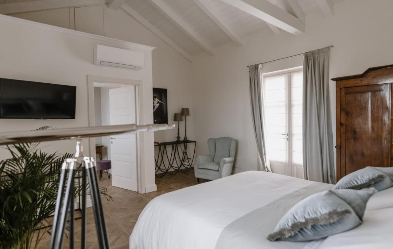 Borgo Piani - Camere Di Charme Mango Ngoại thất bức ảnh